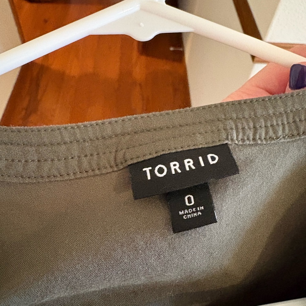 Torrid Top - Picture 3 of 3